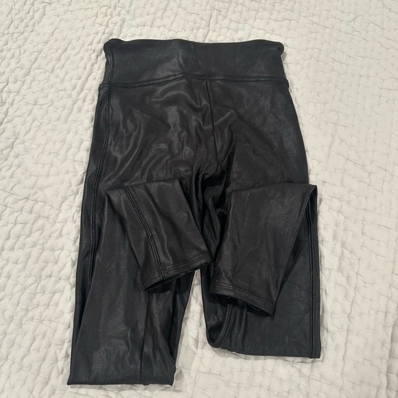 Spanx leather leggings XSP - Picture 2 of 4